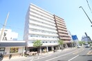 クローバー・メゾン服部の外観