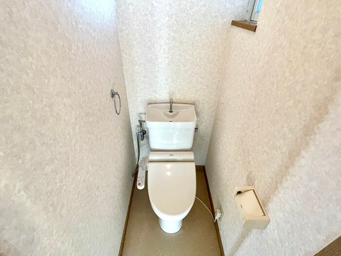 トイレ エステートピア狩口
