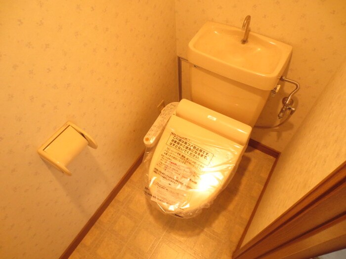 トイレ エクレール太寺