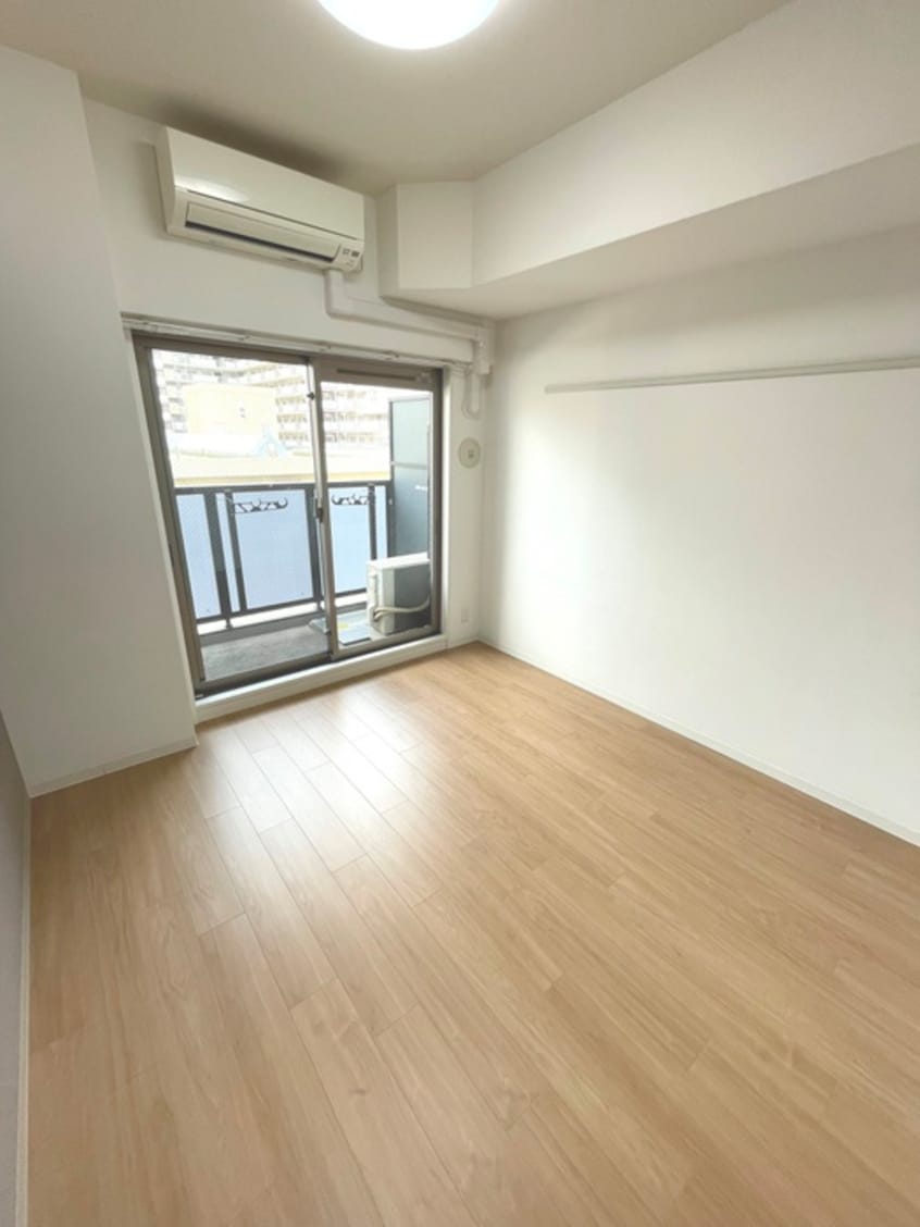 居室 ｸﾞﾗﾝｶﾘﾃ新大阪WEST(803)