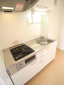 キッチン モナリエ大江