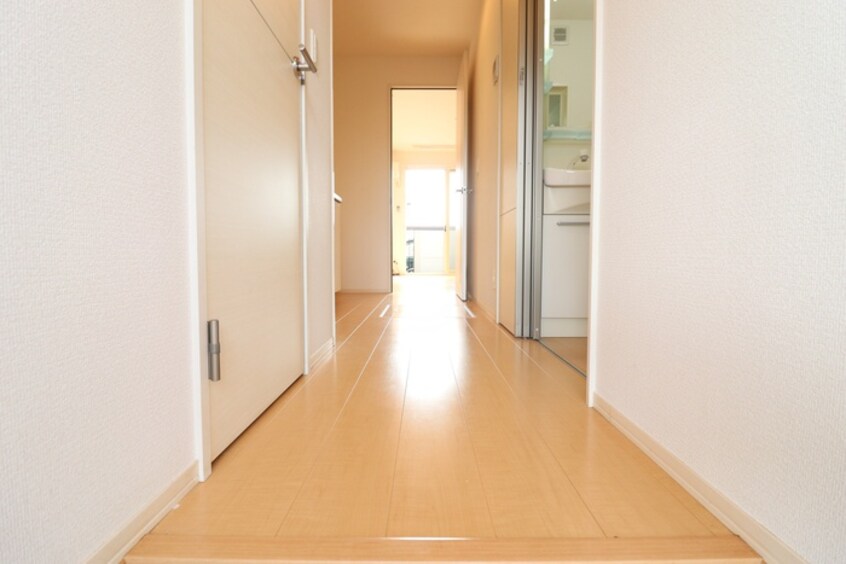 廊下 モナリエ大江