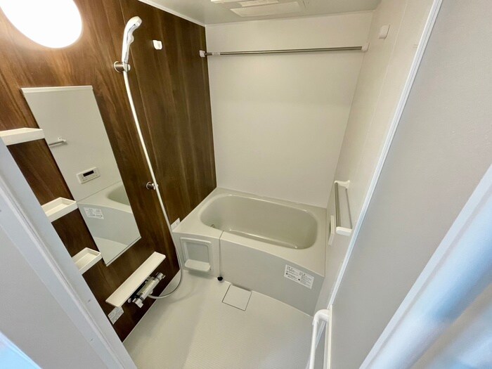 バス／シャワールーム等 ヒールコート関守