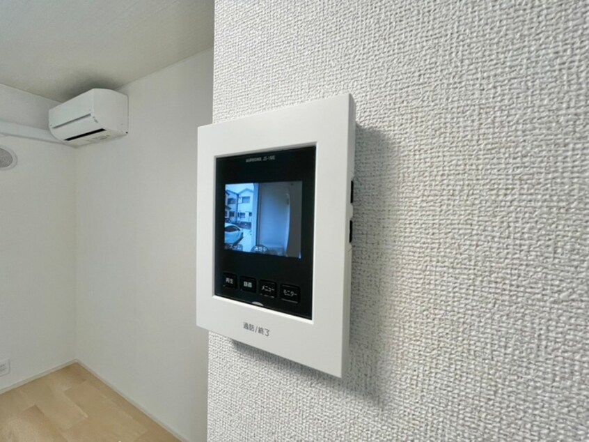 内観写真 ヒールコート関守