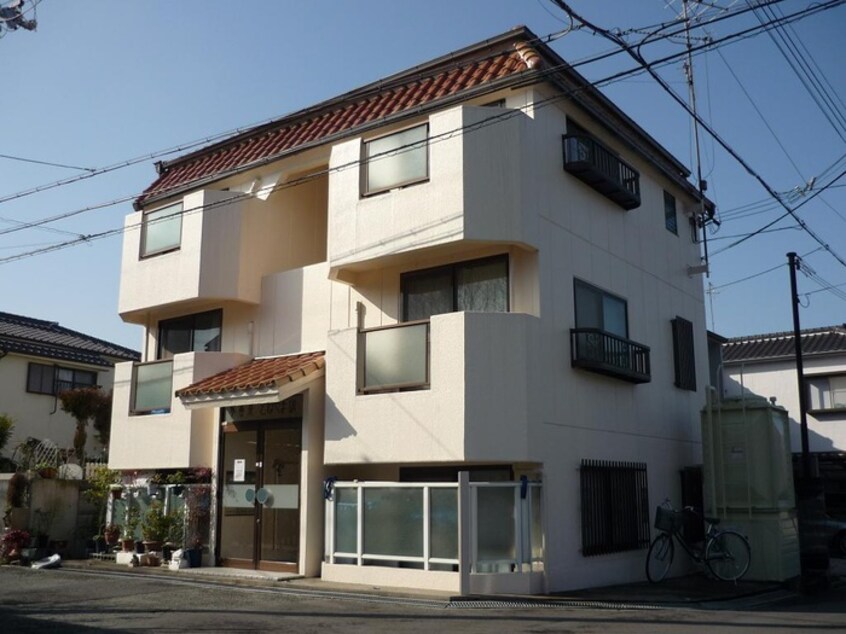 外観写真 家暮楽とねやま坂