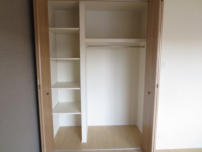 収納 ベェルウェル稲葉