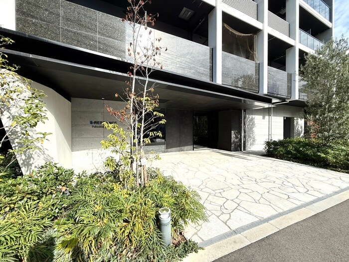 エントランス部分 S-RESIDENCE福島Alovita