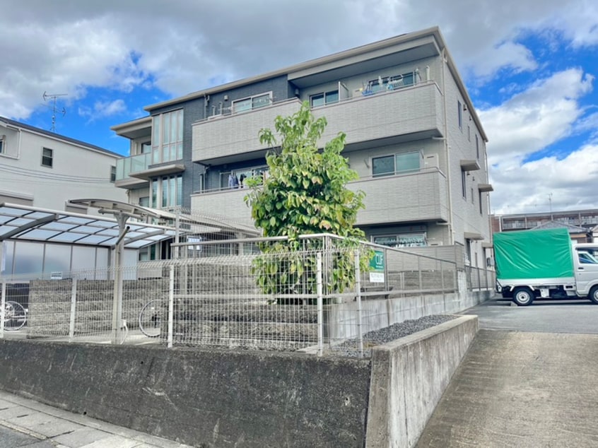 外観写真 エスロゼット