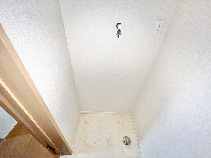 洗濯機置場 エスロゼット