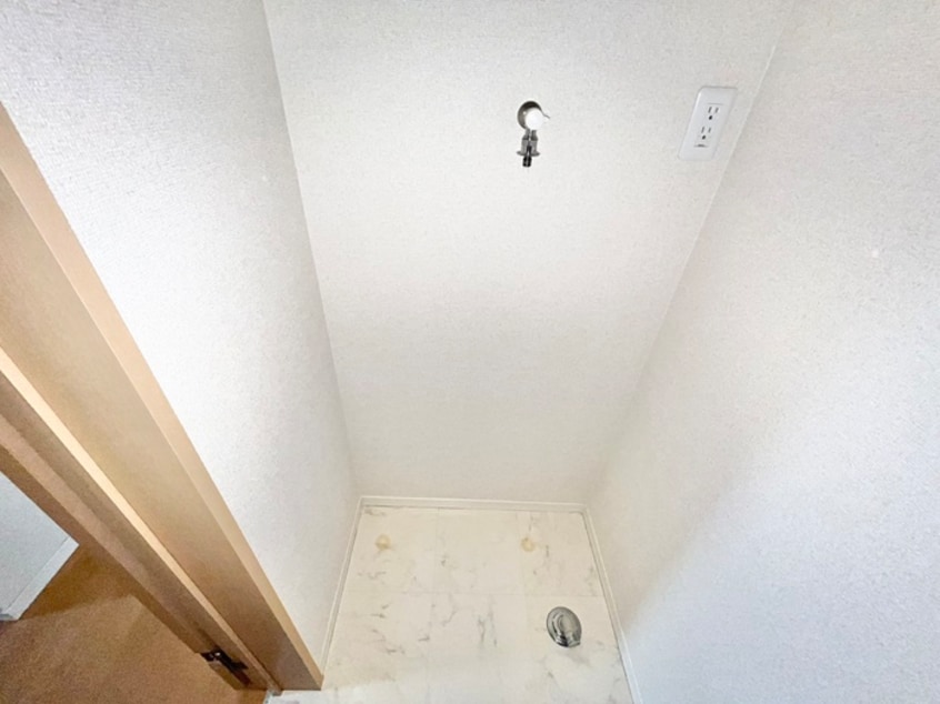 洗濯機置場 エスロゼット