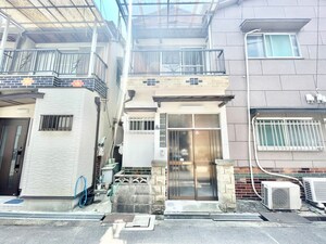 舟田町40-12貸家