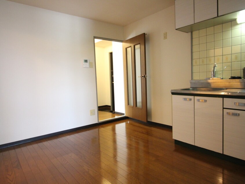 居室 カーサナカオ