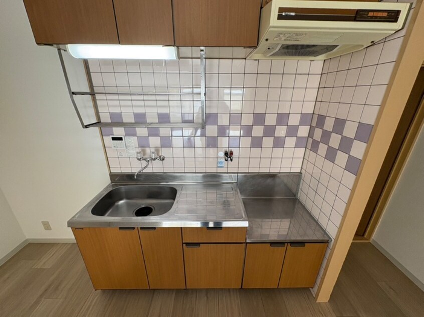 キッチン サン・ハイツ南本町