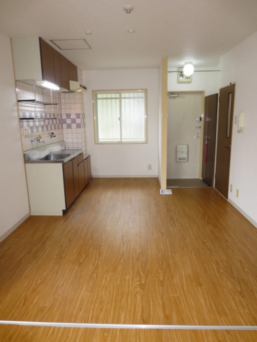 居室 サン・ハイツ南本町
