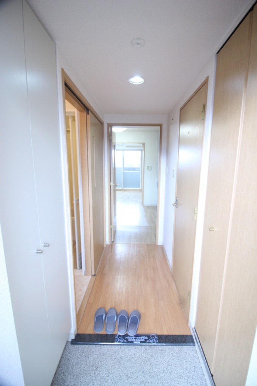 廊下 豊里セレニテ