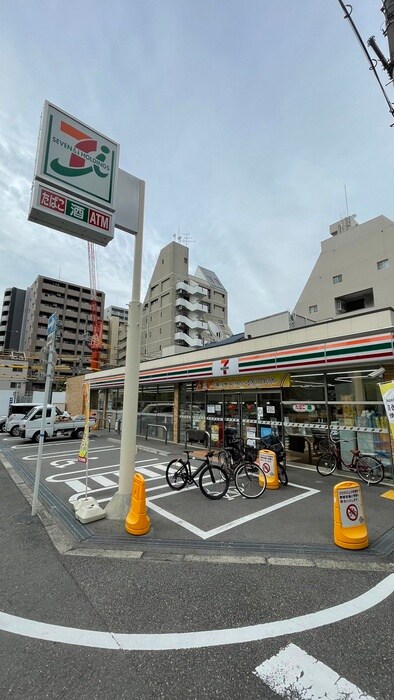 セブンイレブン京町堀3丁目店(コンビニ)まで210m 藤の邸　江戸堀