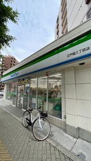 ファミリーマート江戸堀3丁目店(コンビニ)まで250m 藤の邸　江戸堀