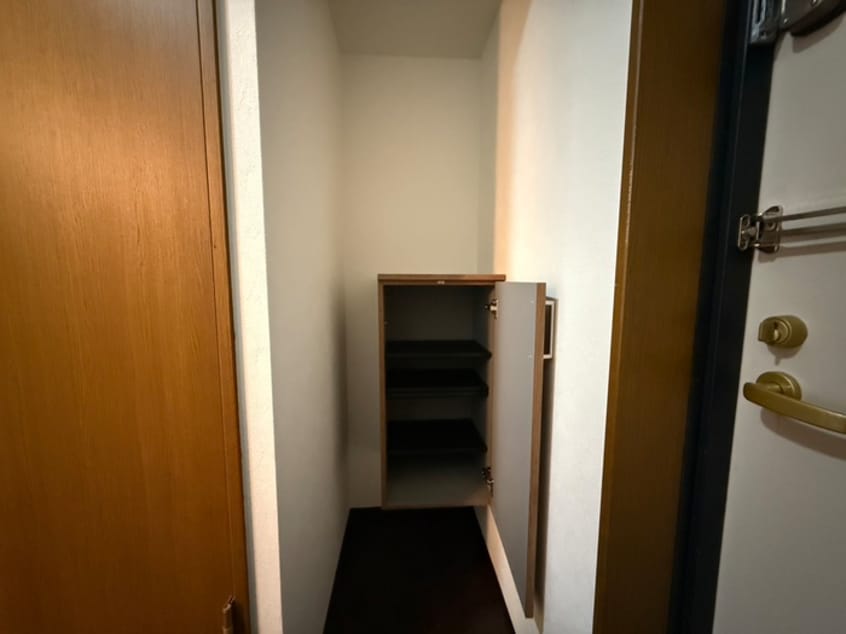 靴箱 EAST　AS　ONE