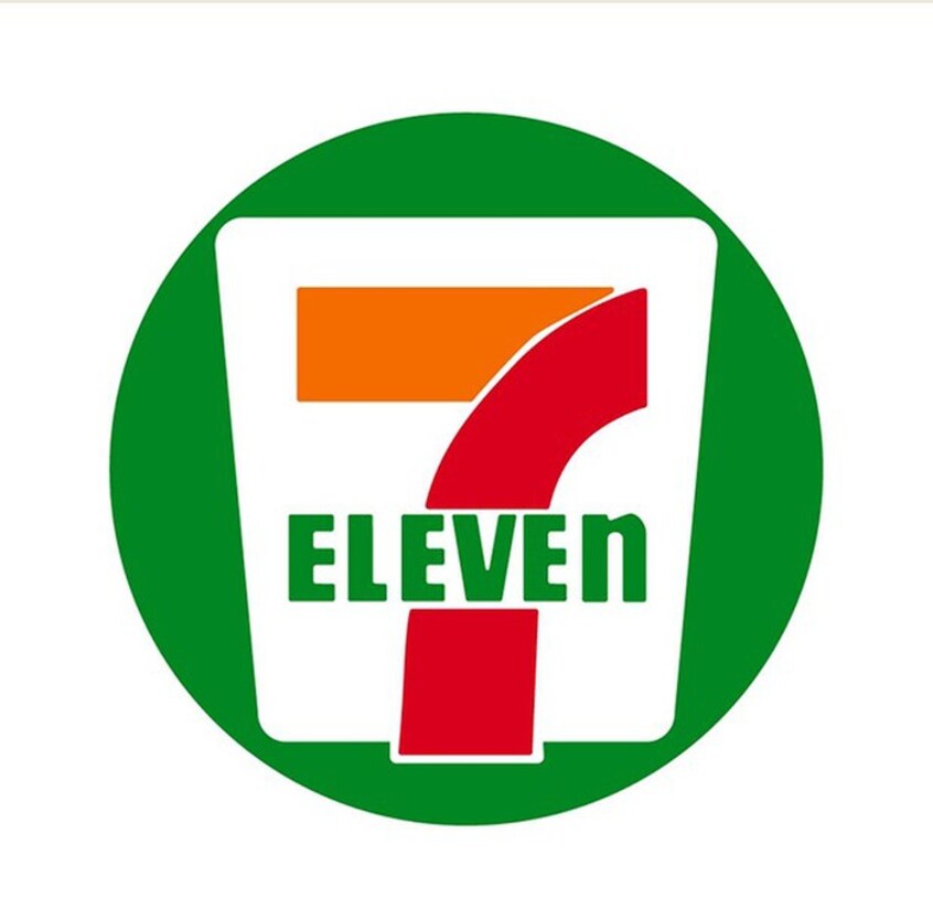 セブンイレブン(コンビニ)まで130m モンサント田中町