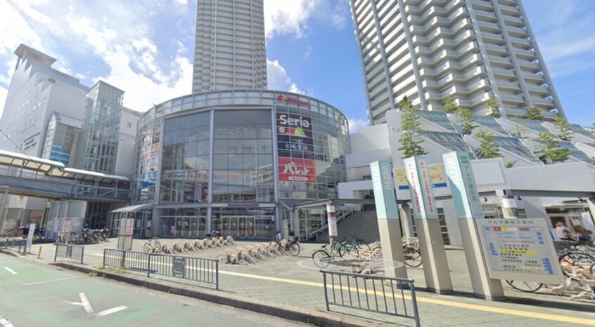 いずみおおつCITY(ショッピングセンター/アウトレットモール)まで250m モンサント田中町