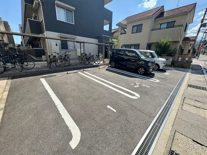 駐車場 パミドール和