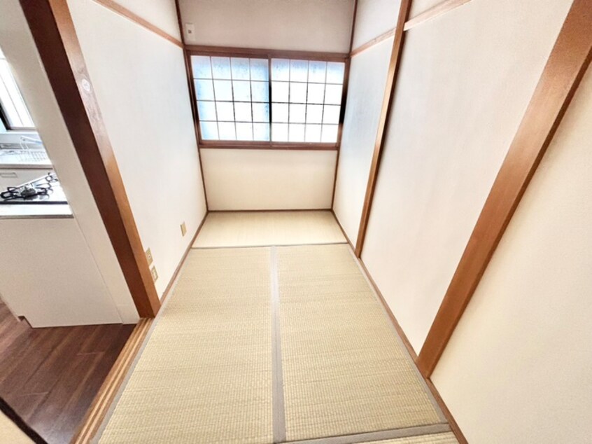 居室 石原町戸建貸家