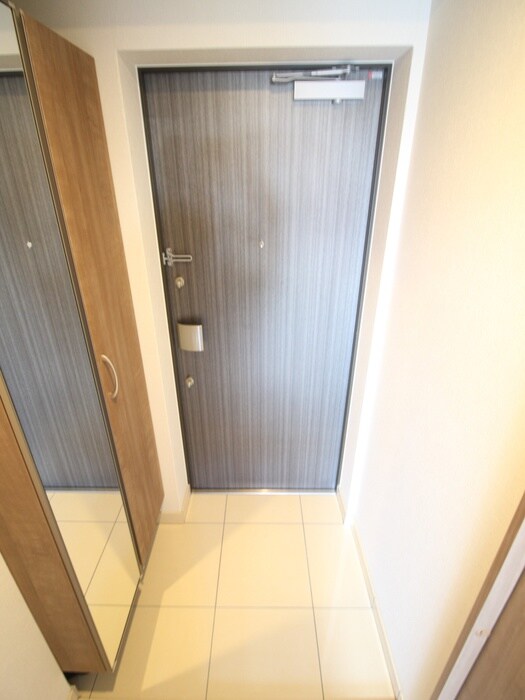 玄関 ﾍﾞﾗｼﾞｵ京都七条ｳｴｽﾄ（201）