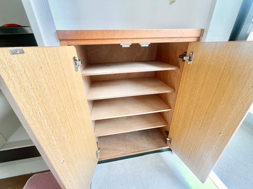 靴箱 ミレスティマンション