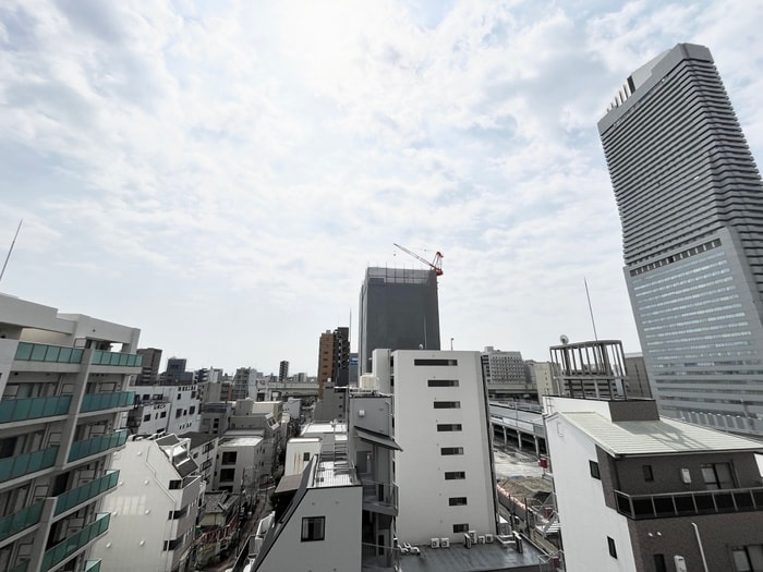 室内からの展望 ﾌﾞﾗﾝ弁天町駅前