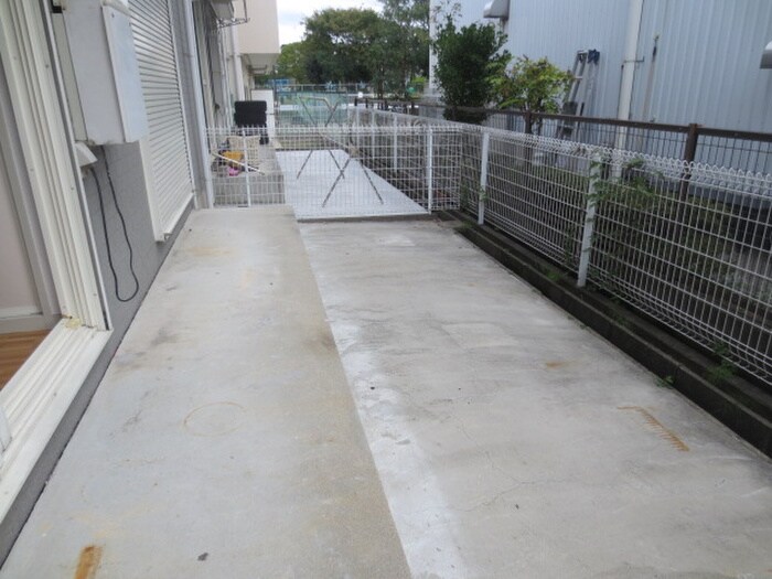 ベランダ・バルコニー サン・ドミ－ル