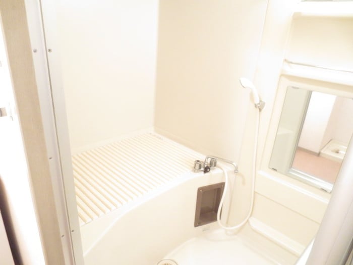 バス／シャワールーム等 アム－ル