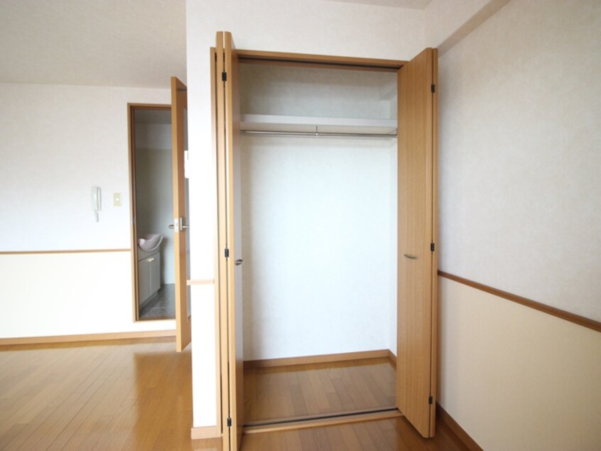 収納 モンサンルージュ