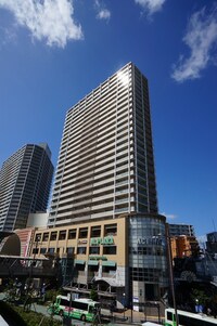 ﾛｰﾚﾙｽｸｴｱ高槻Ａ棟（2101）