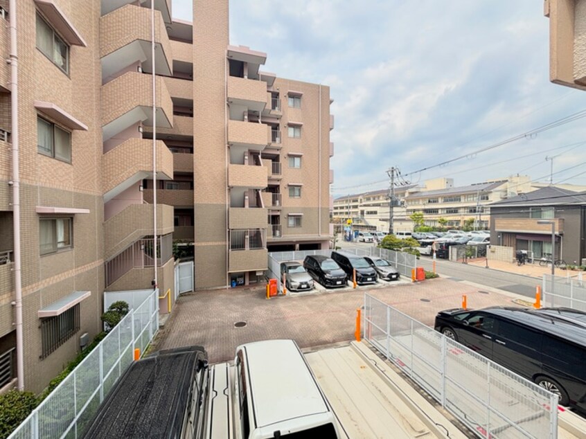 室内からの展望 西宮グリ－ンハイツ１