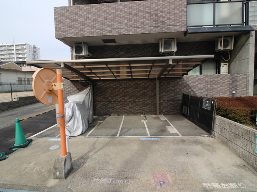 バイク置き場 エスポワ－ル西宮