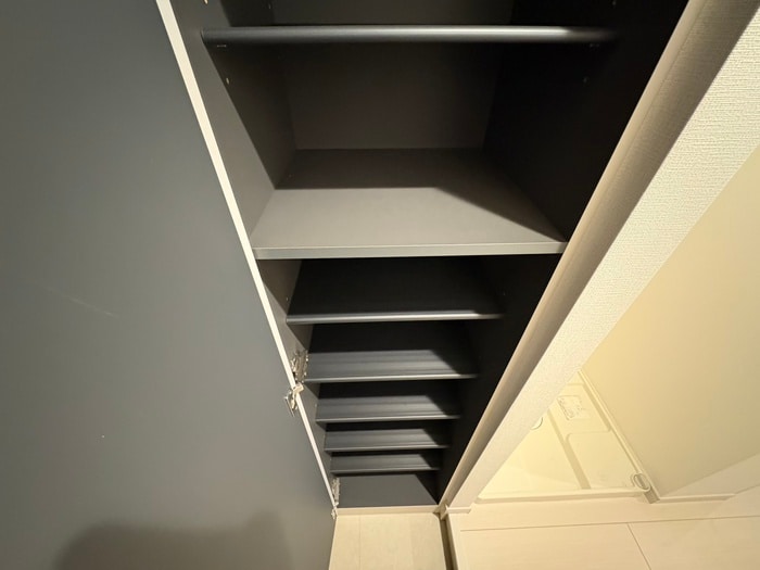 靴箱 リブリ・芦原通