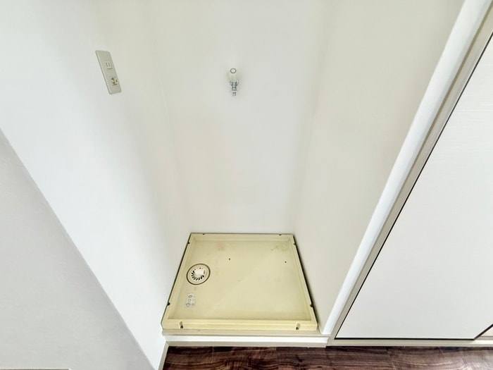 洗濯機置場 マンション幸Ｃ棟