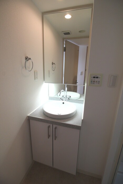 洗面 LUMINOUS新大阪