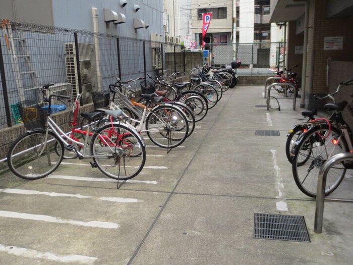 駐輪場 LUMINOUS新大阪