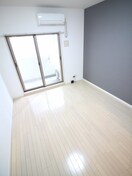 居室 LUMINOUS新大阪