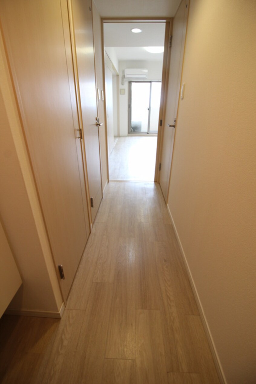 廊下 LUMINOUS新大阪