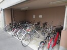 駐輪場 アネシスコ－ト門口