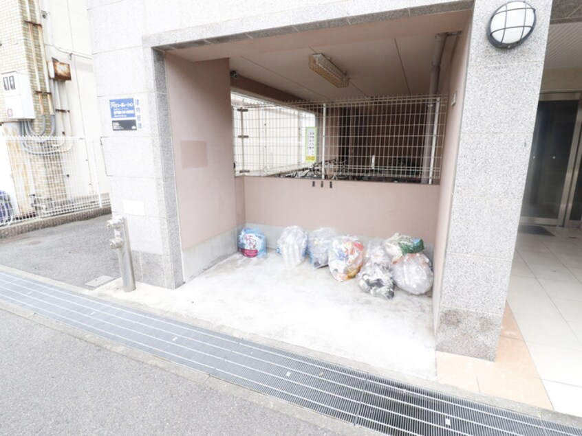 その他 アネシスコ－ト門口