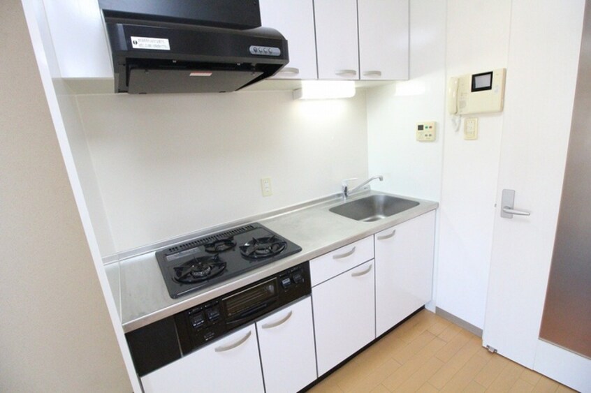 キッチン アネシスコ－ト門口