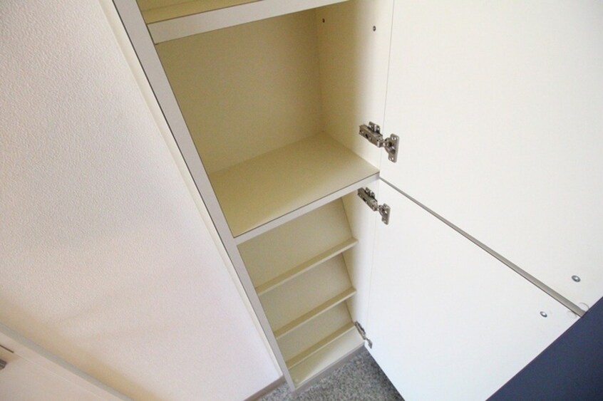 靴箱 アネシスコ－ト門口