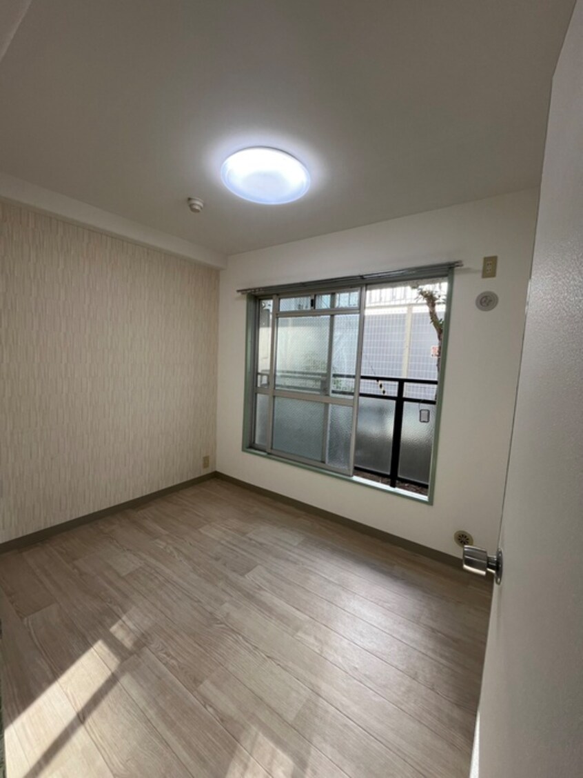 居室 プリオーレ神戸(212)