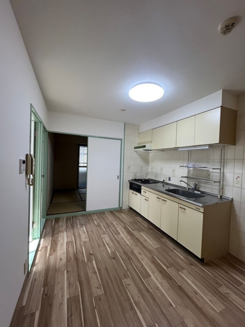 居室 プリオーレ神戸(212)