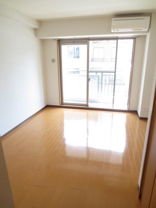 居室 フレンテ靱公園