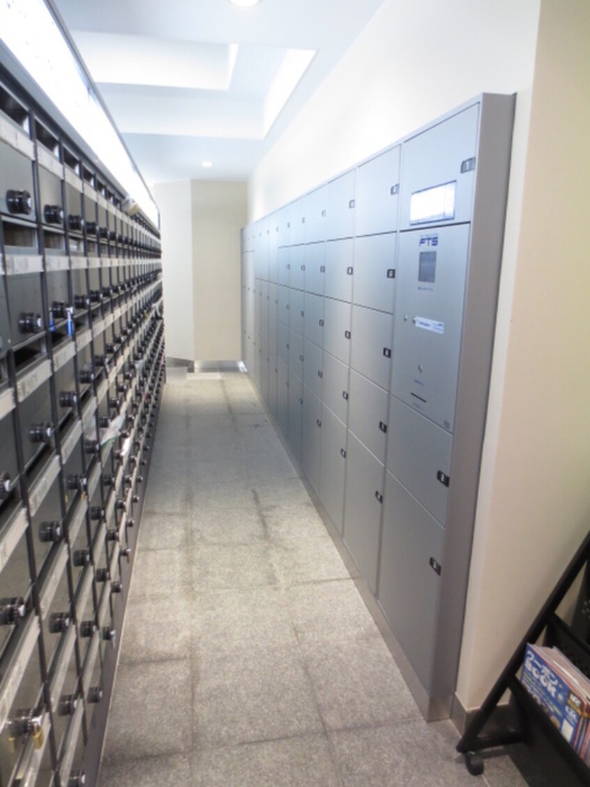 エントランス部分 クレスト草津