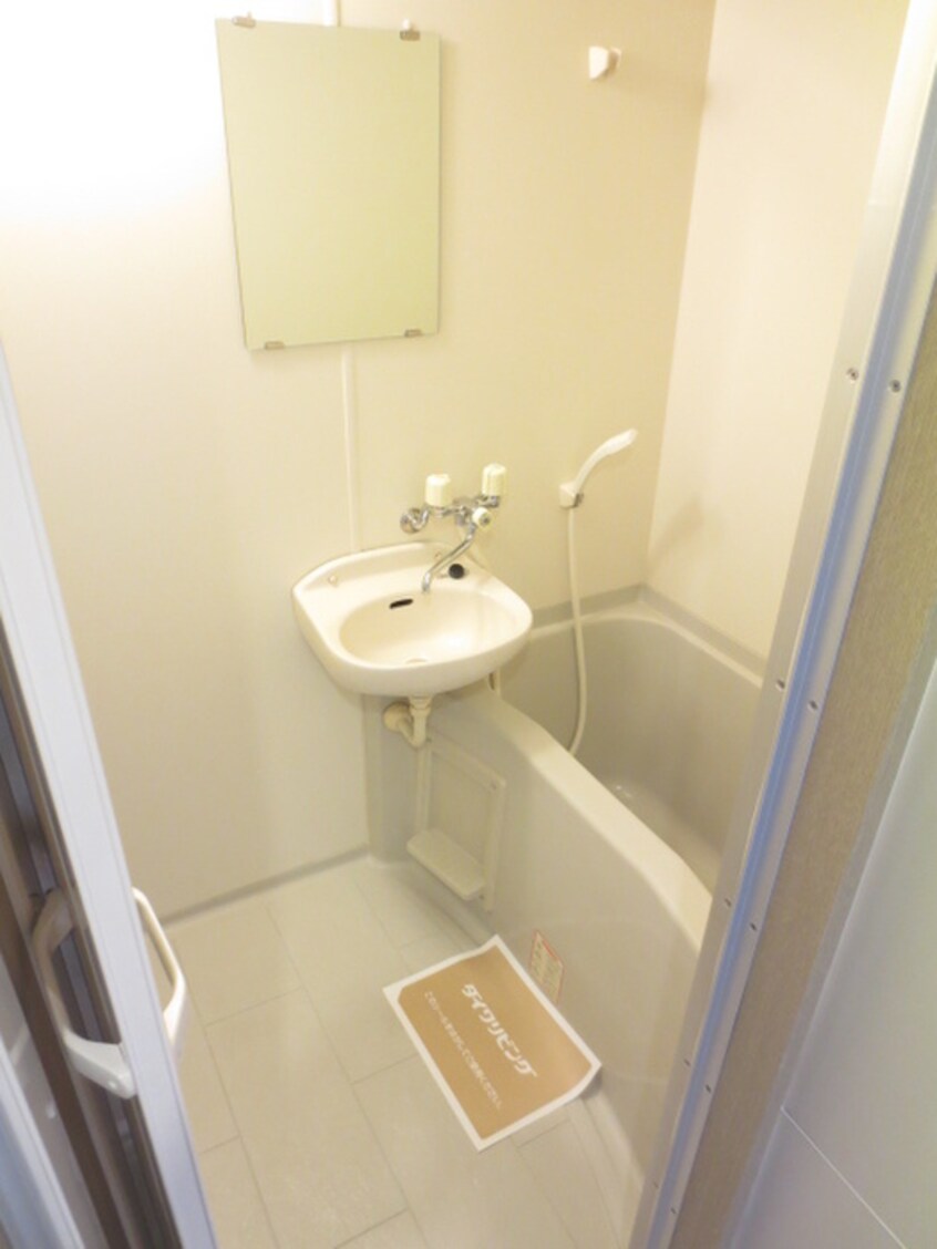 バス／シャワールーム等 クレスト草津